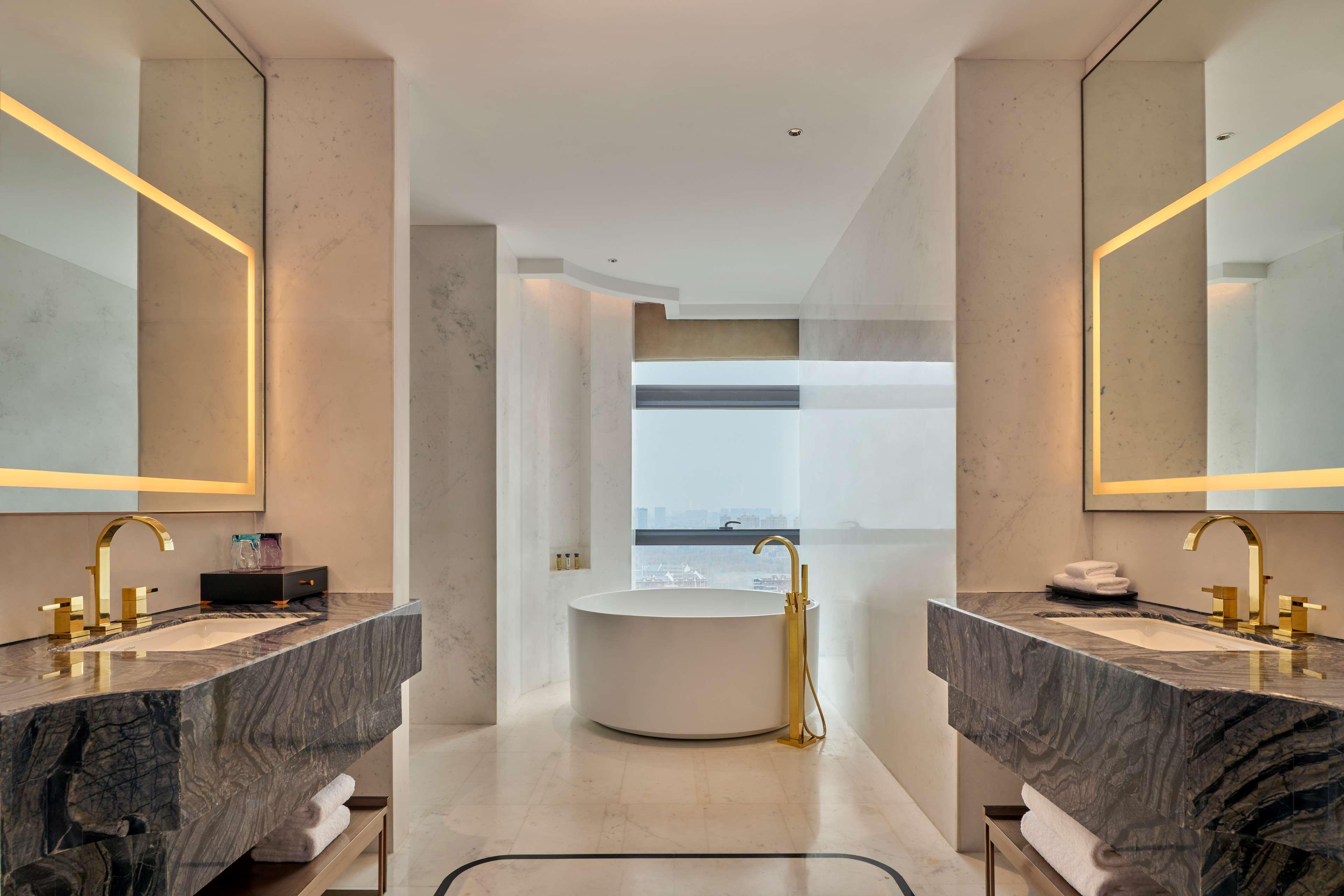 Hilton Yancheng Hotel Diêm Thành Ngoại thất bức ảnh